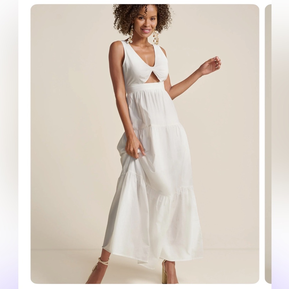 Elegant White Maxi Dress